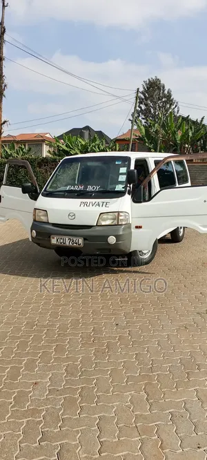 Mazda Bongo 2011 White