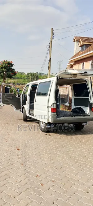 Mazda Bongo 2011 White