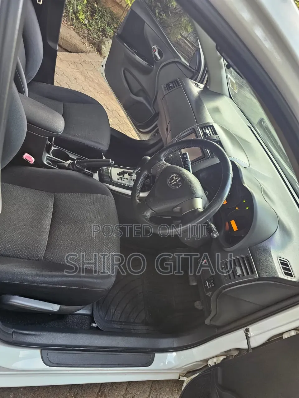 Toyota Corolla Fielder 2011 White