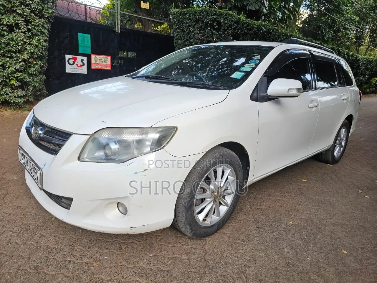 Toyota Corolla Fielder 2011 White