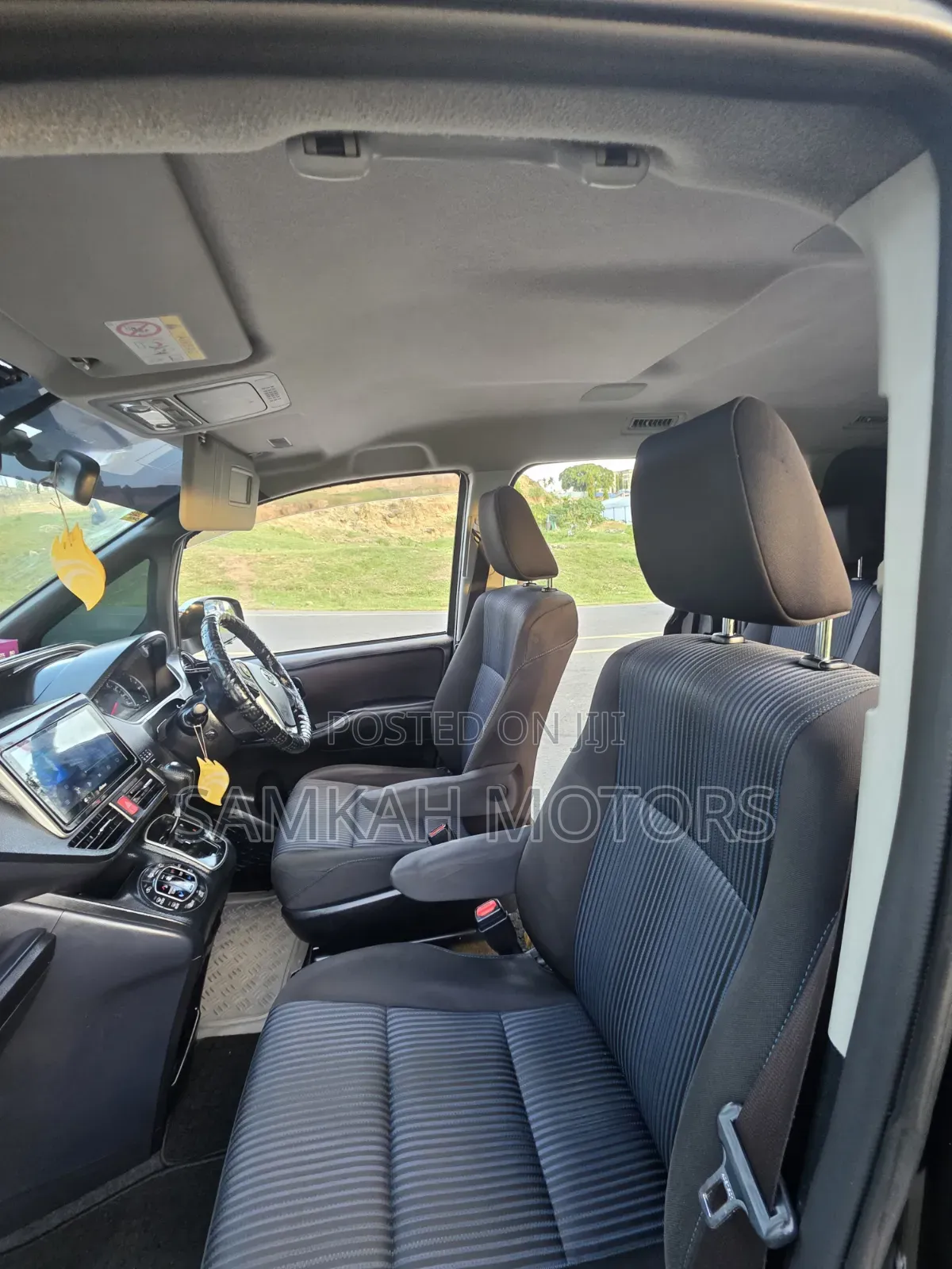 Toyota Noah 2017 Black