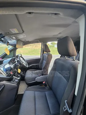 Toyota Noah 2017 Black