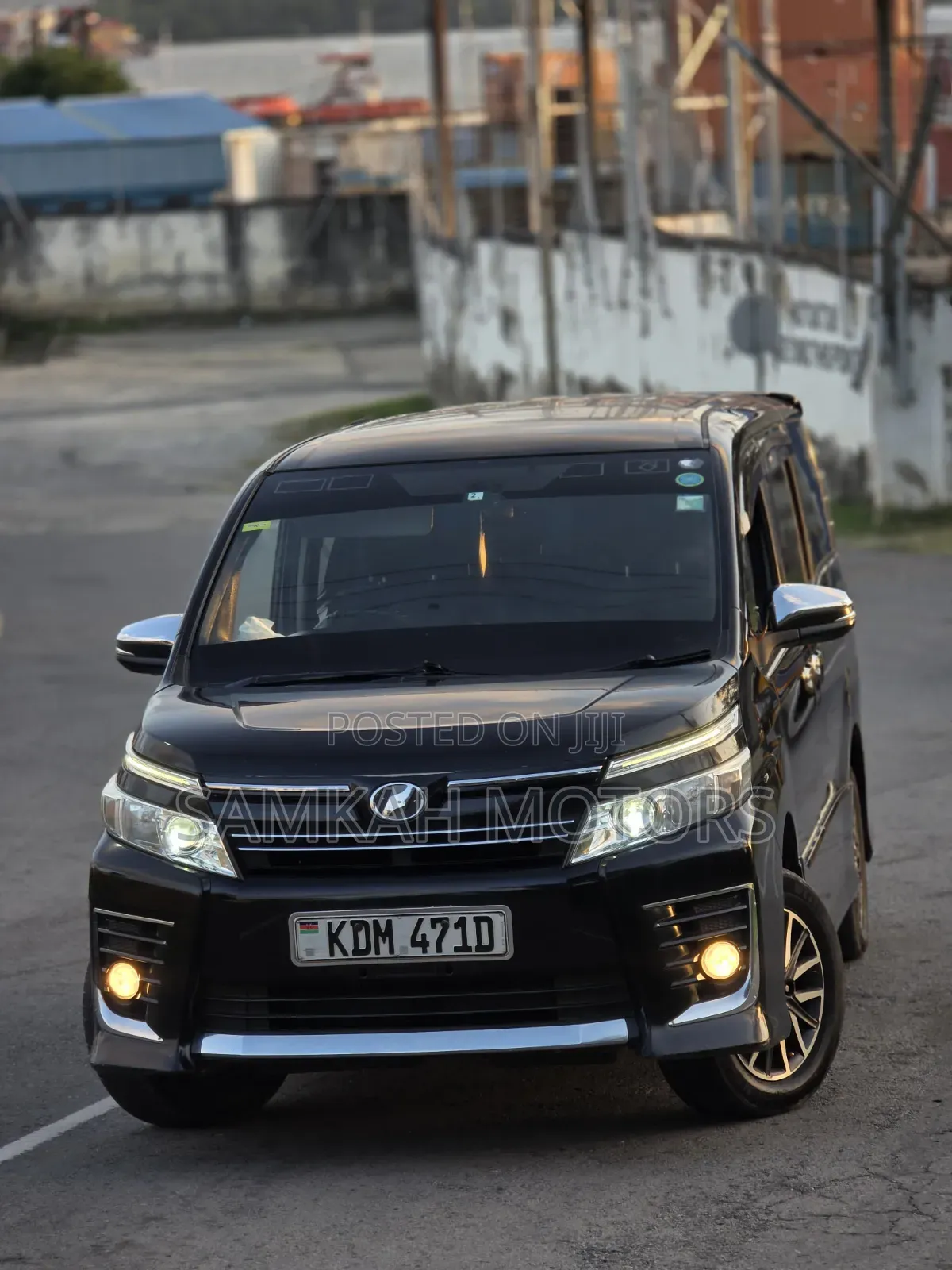 Toyota Noah 2017 Black