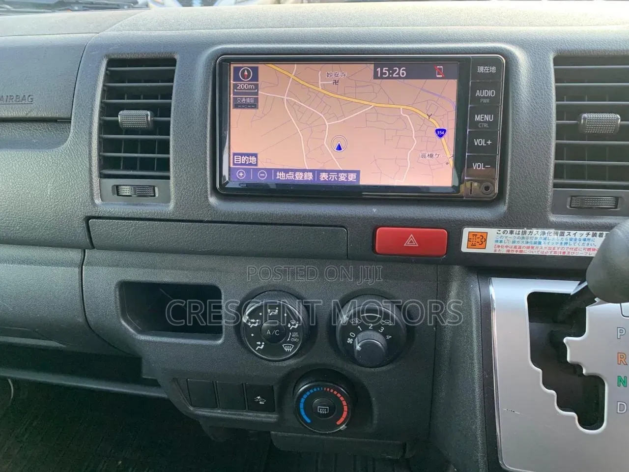 Toyota HiAce 2019 White