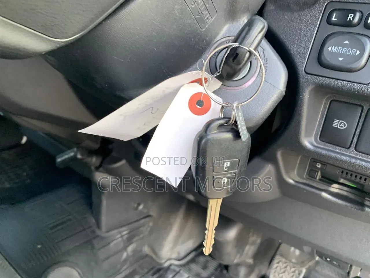 Toyota HiAce 2019 White