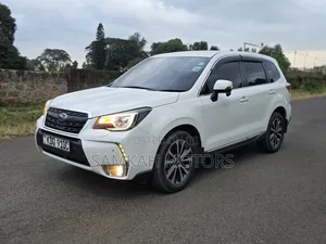 Subaru Forester 2018 White