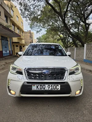 Subaru Forester 2018 White