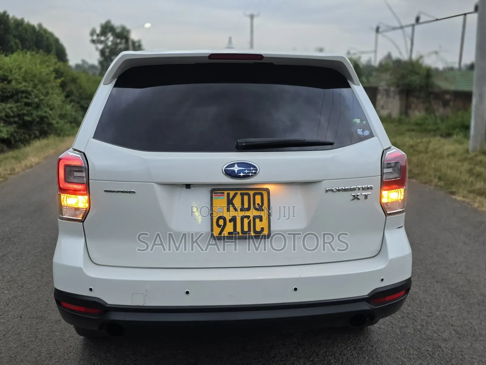 Subaru Forester 2018 White
