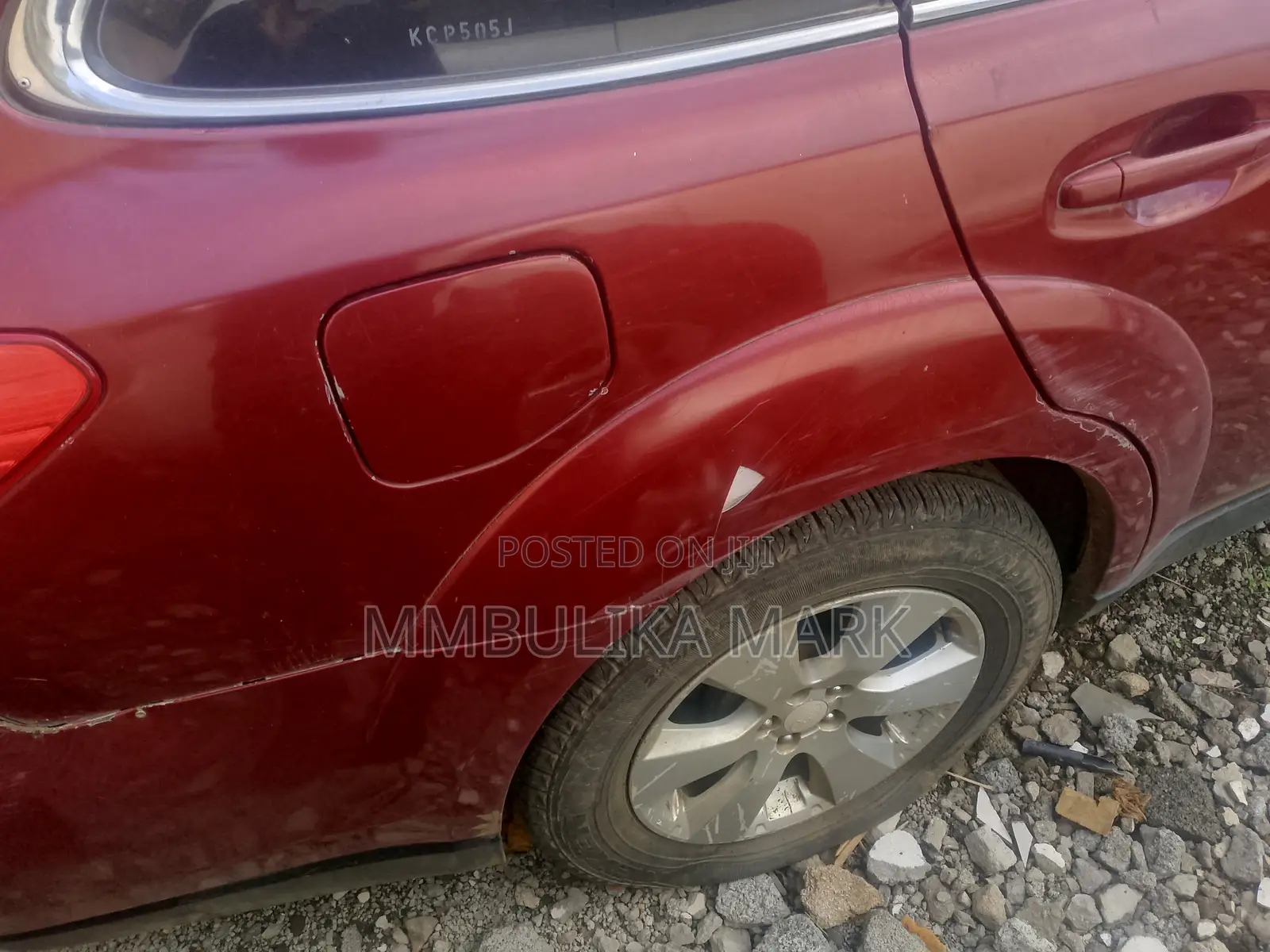 Subaru Outback 2.5i 2011 Maroon