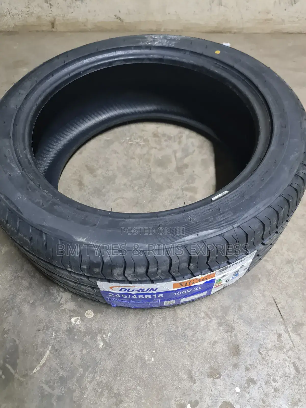 245 /45 R18 Durun (M636) Xl.