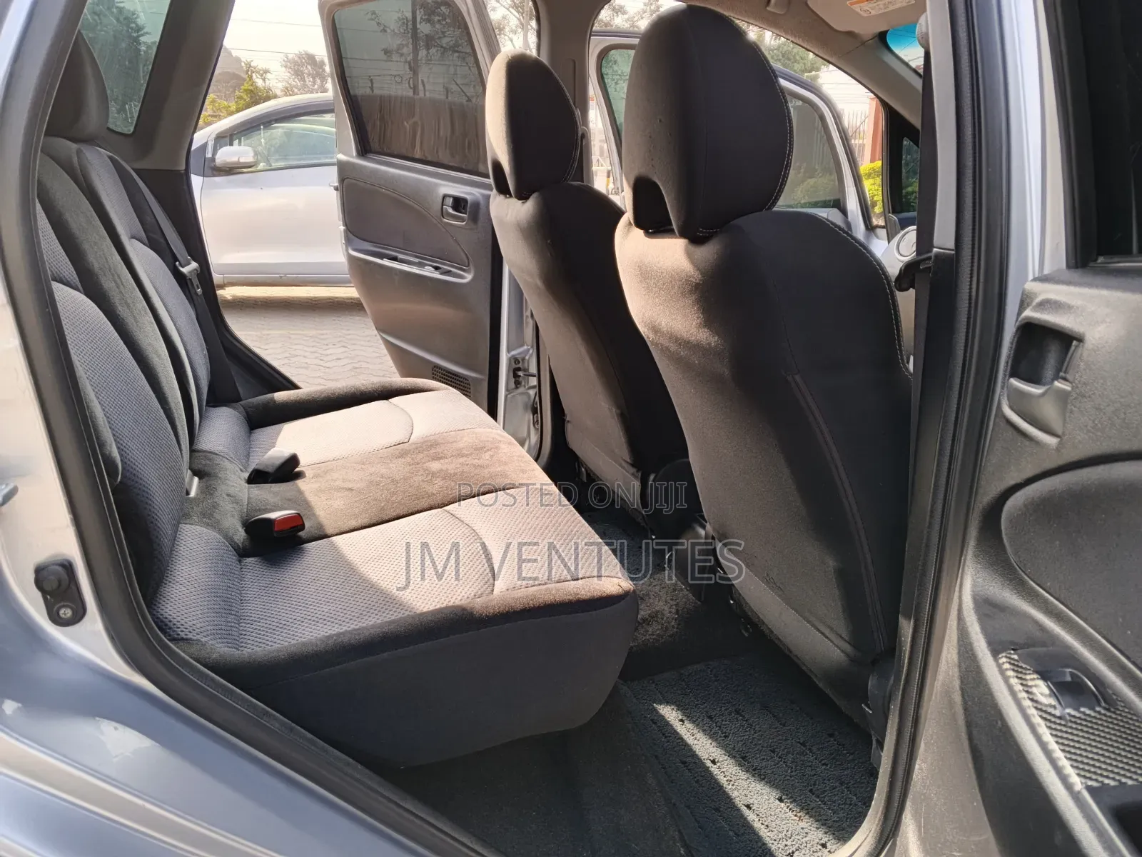 Mitsubishi Colt 2008 Silver