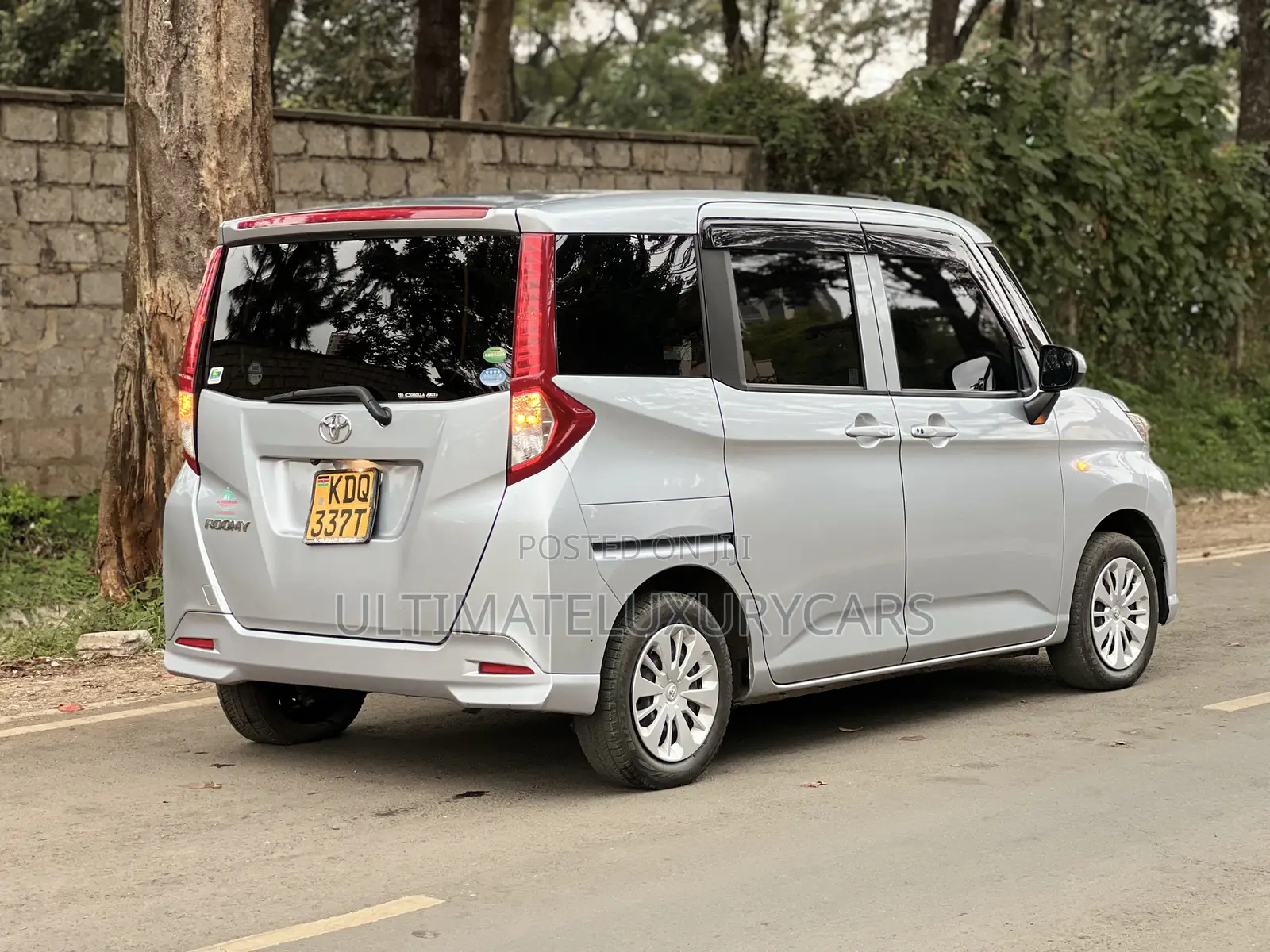 Toyota Roomy 2018 Silver