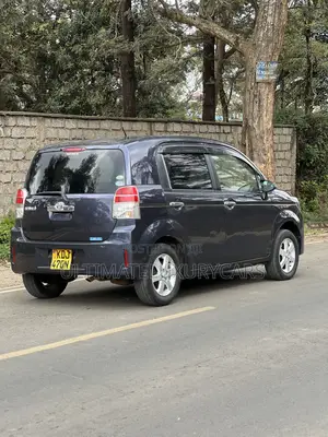 Toyota Spade 1.5 2015 Purple