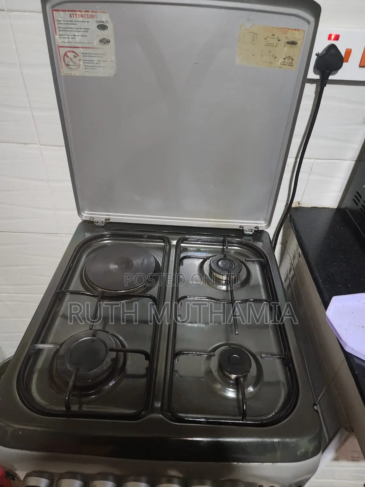 Von 2in1 Gas/Electric Four Burner