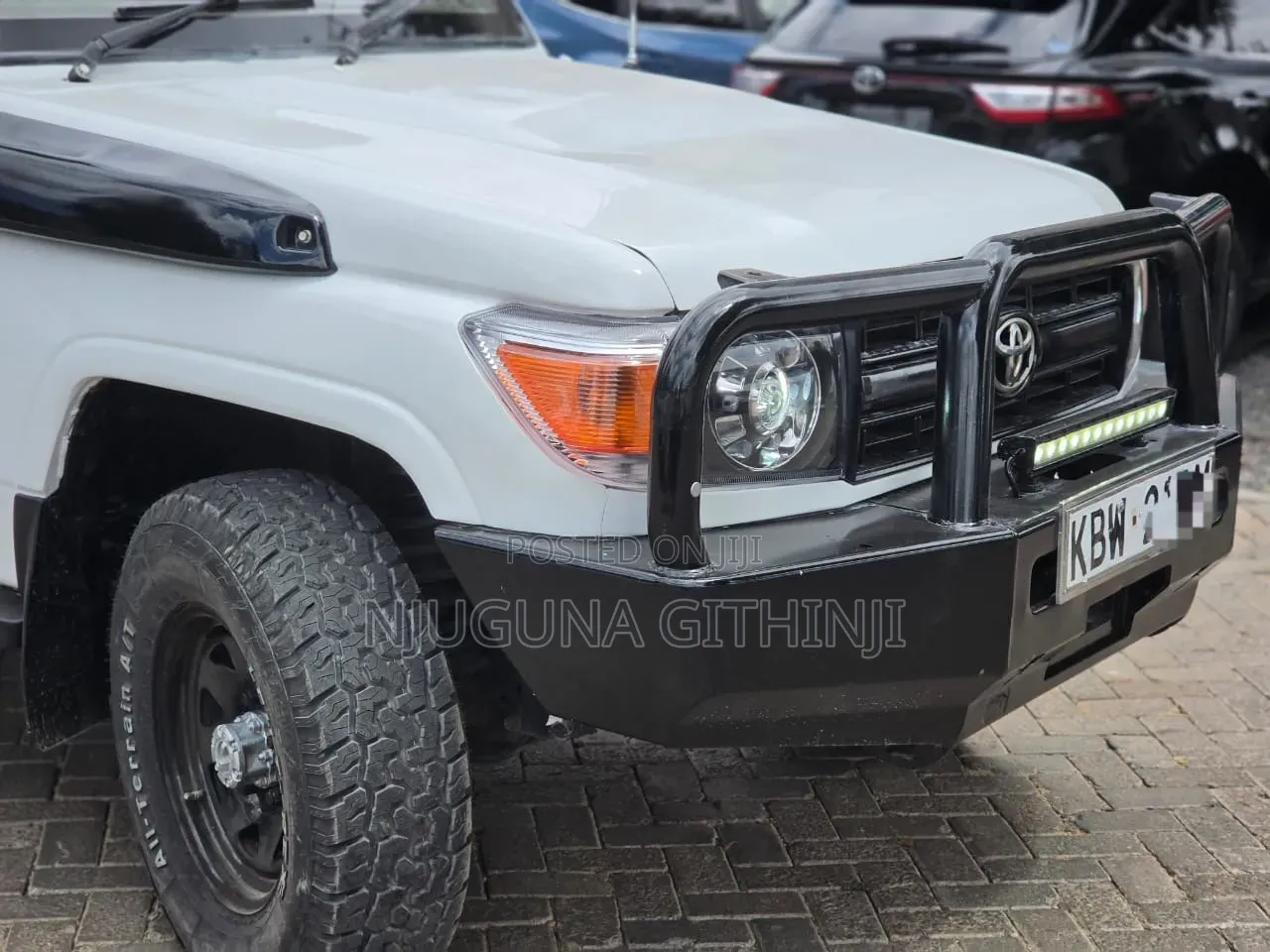 Toyota Land Cruiser 2012 White