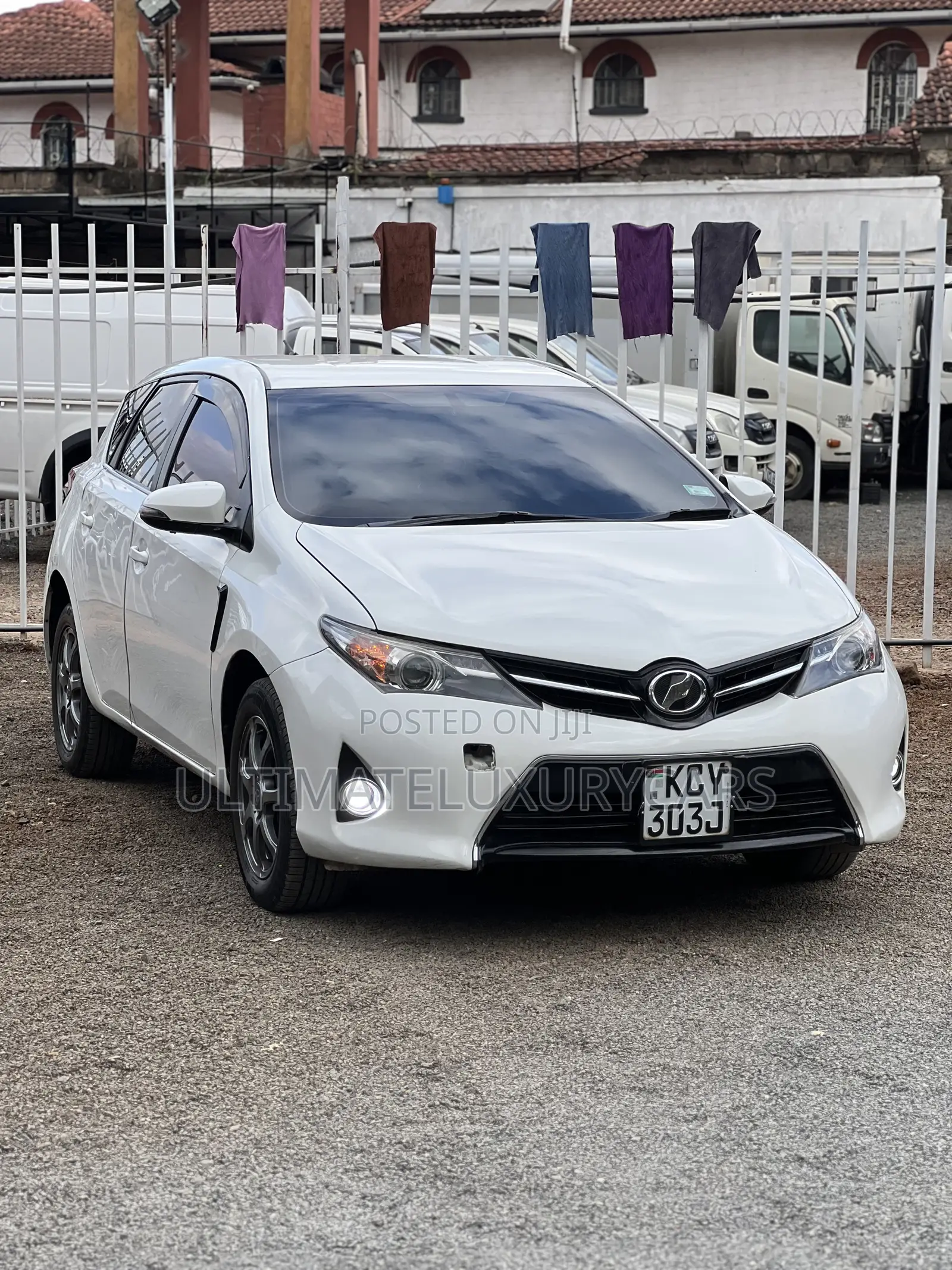 Toyota Auris 2013 White