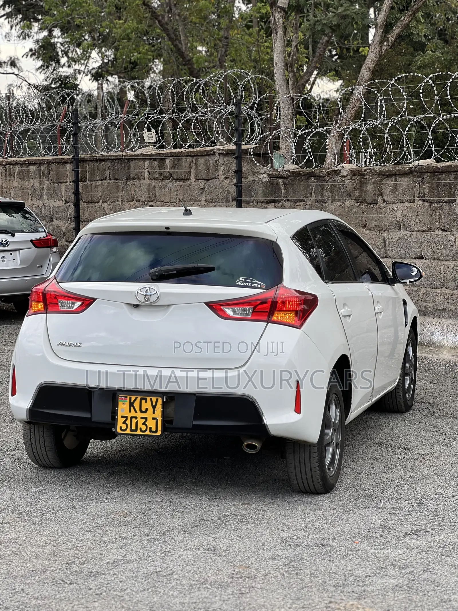 Toyota Auris 2013 White