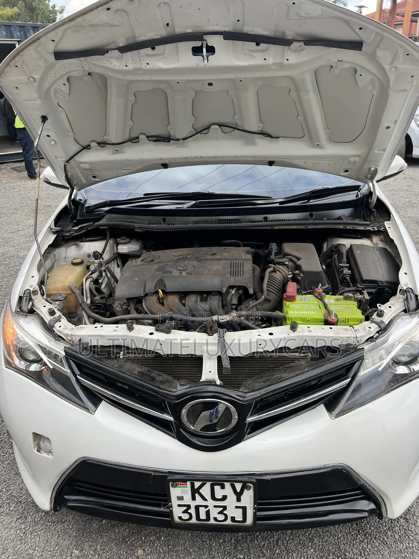 Toyota Auris 2013 White