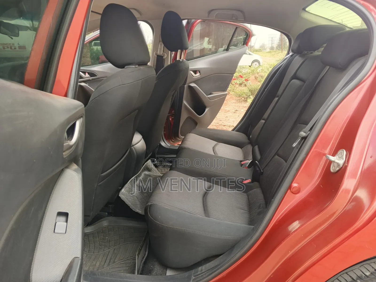 Mazda Axela 2016 Red