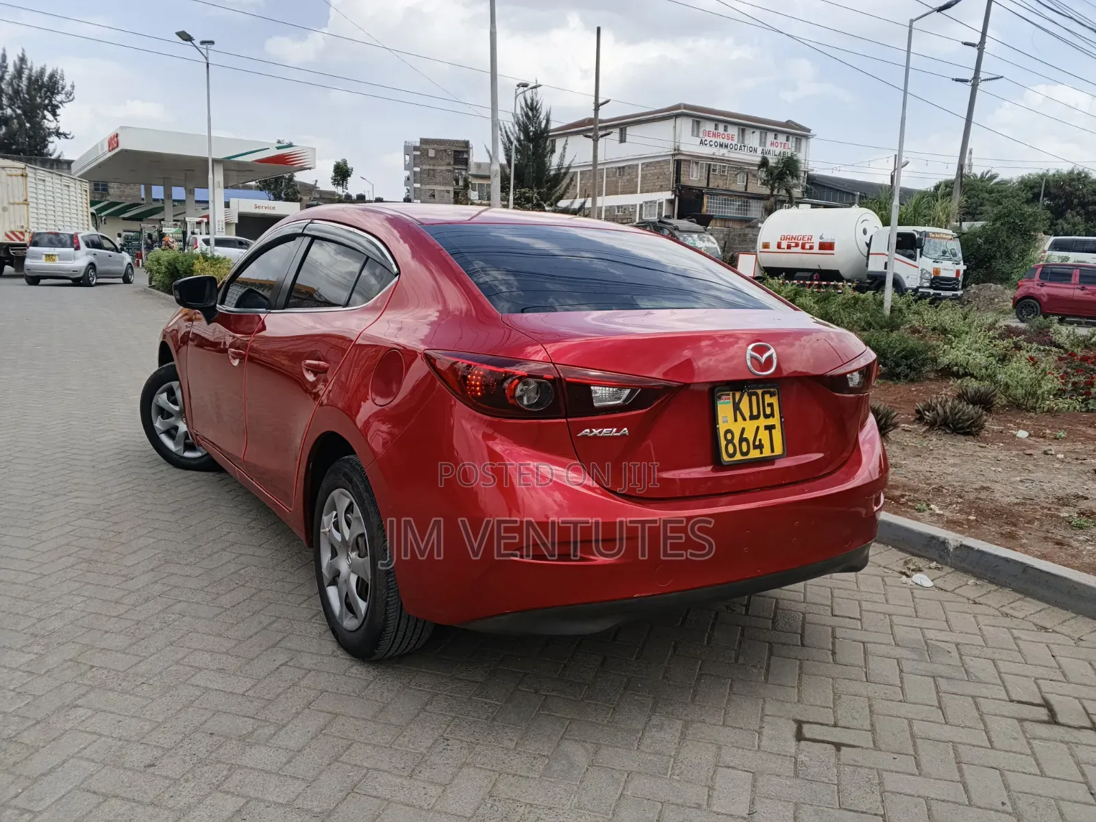 Mazda Axela 2016 Red