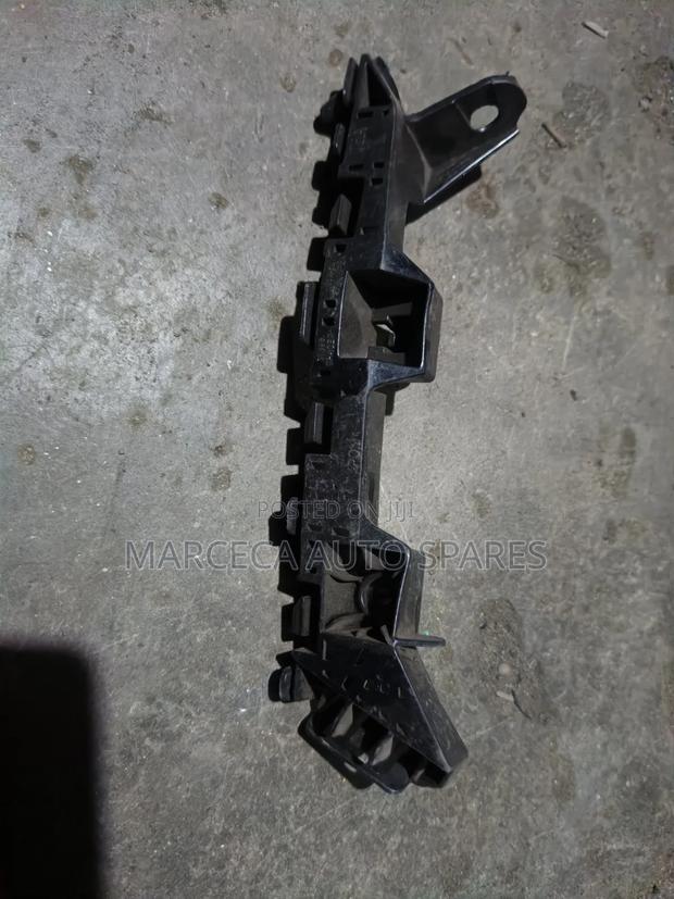 Bumper Slide Honda Fit Shuttle 2018