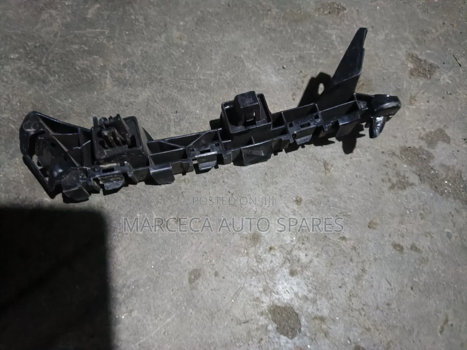 Bumper Slide Honda Fit Shuttle 2018