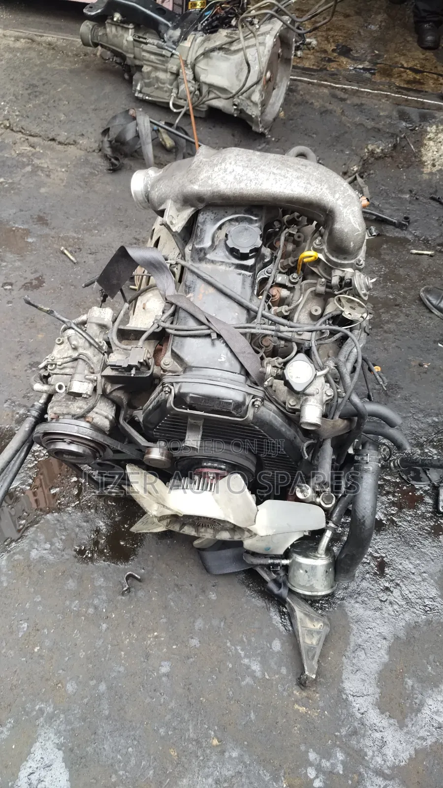 Engine 5l Hilux Local