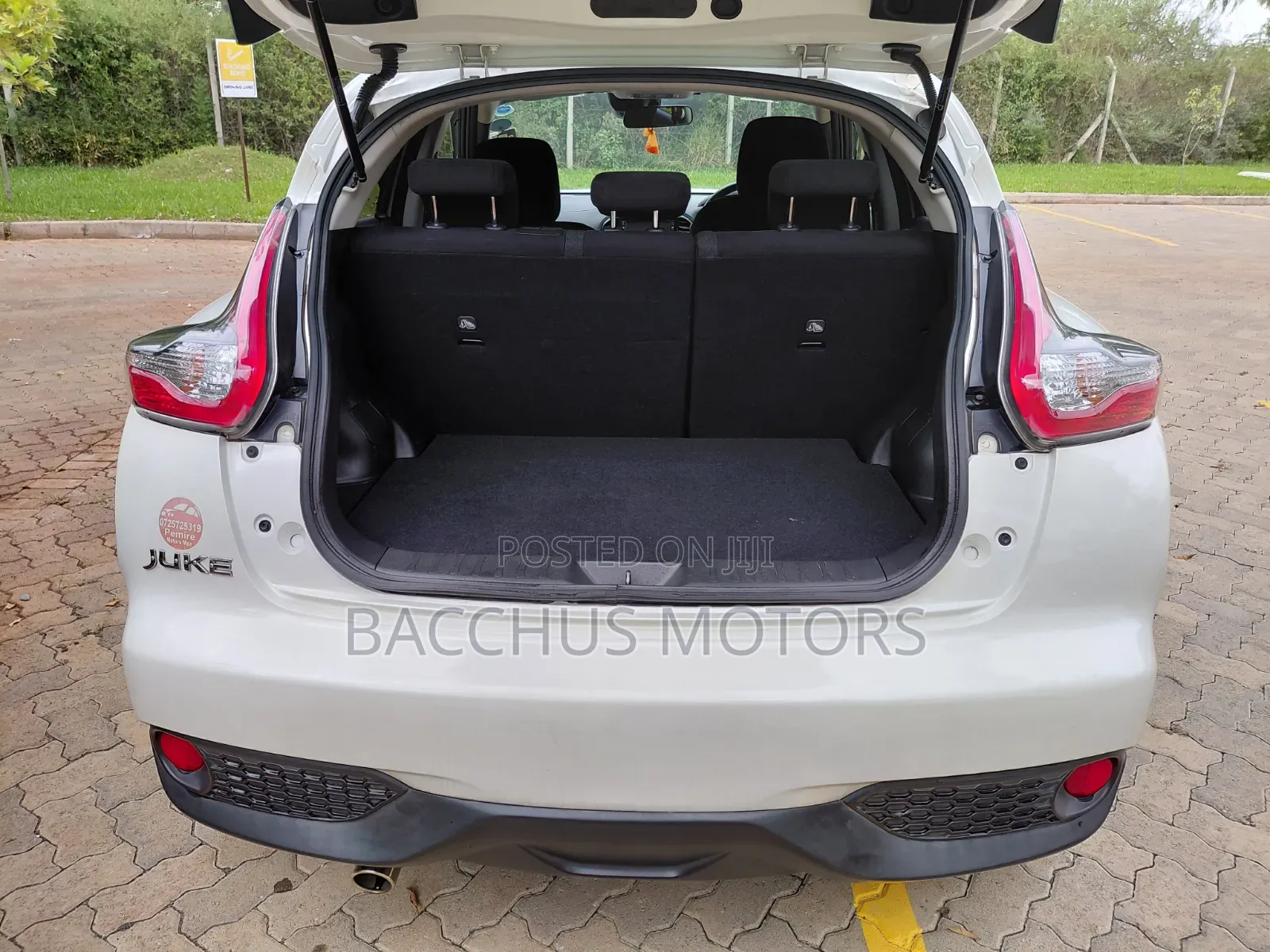 Nissan Juke 2017 White