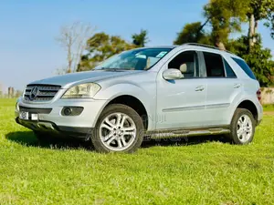 Mercedes-Benz M Class 2006 Silver
