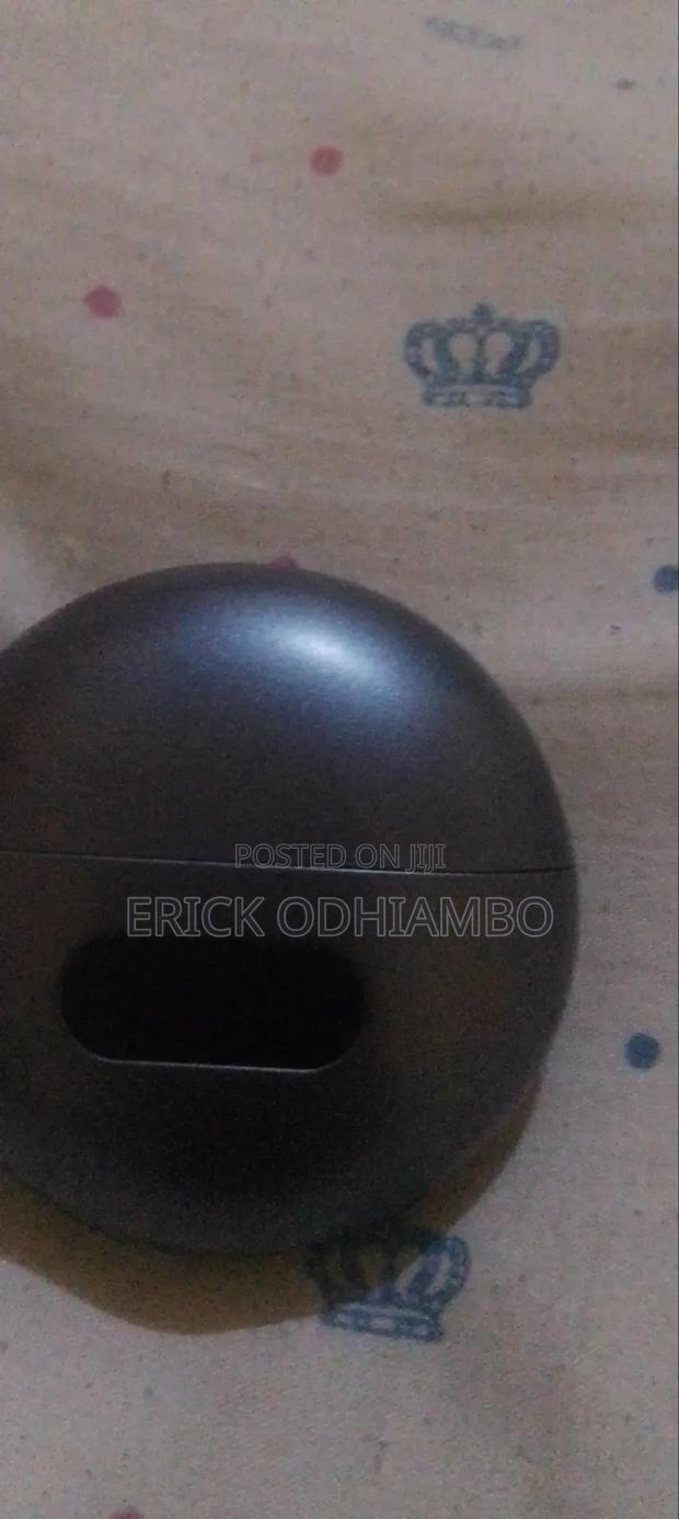 Oraimo Earbuds - thumbnail 3