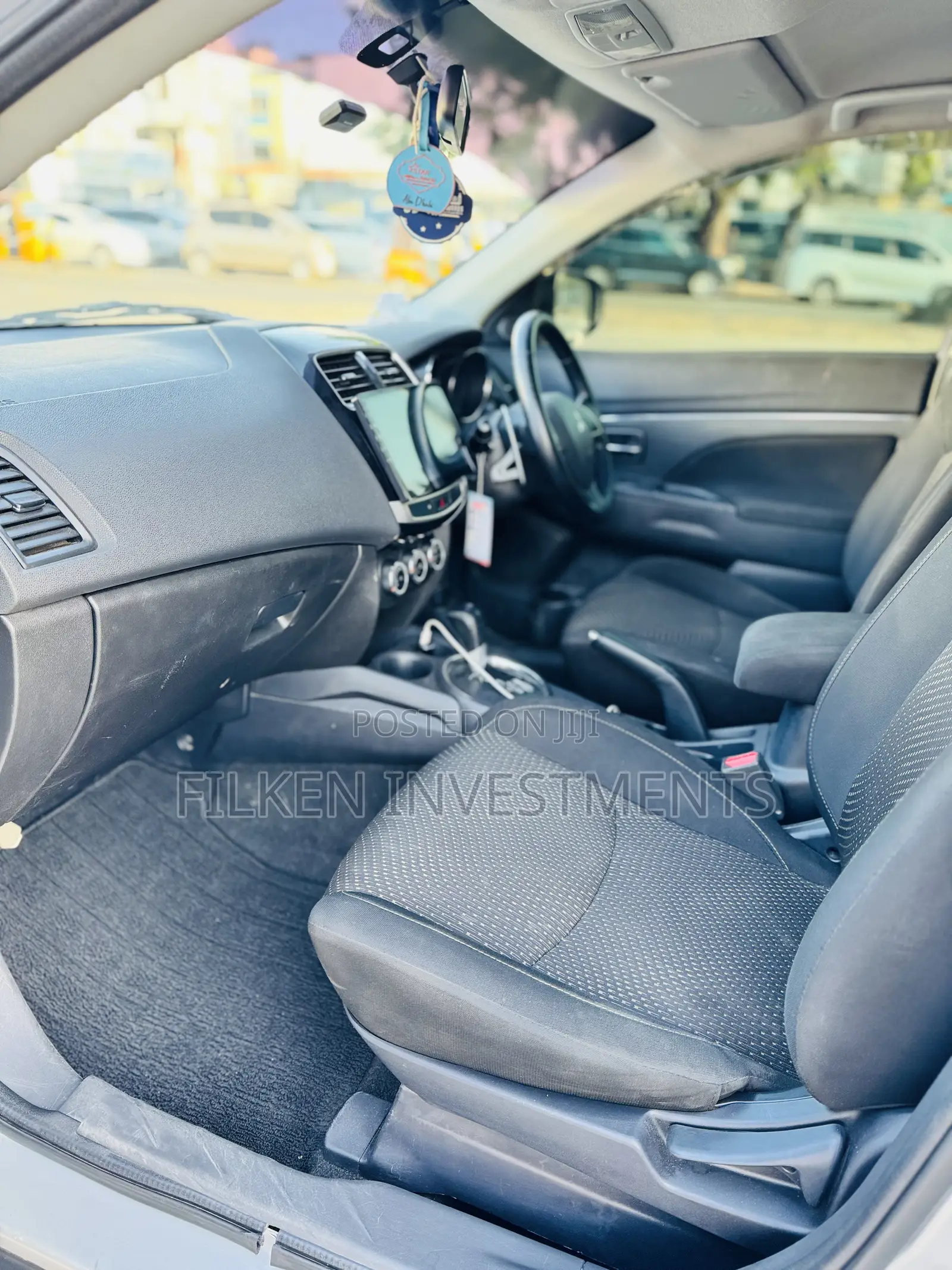 Mitsubishi RVR 2015 Silver