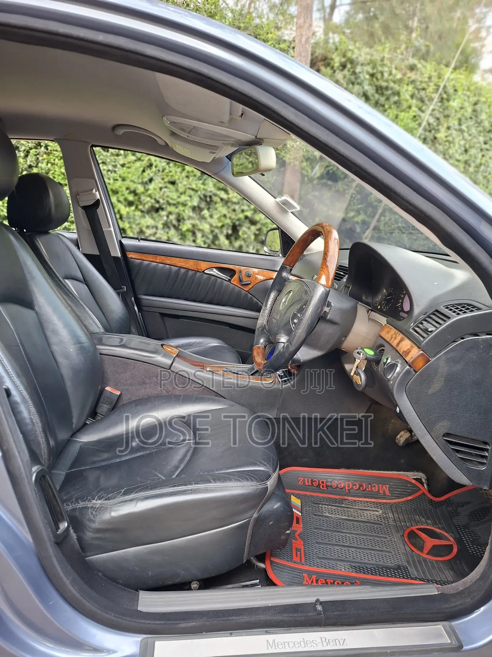 Mercedes-Benz E240 2002 Blue