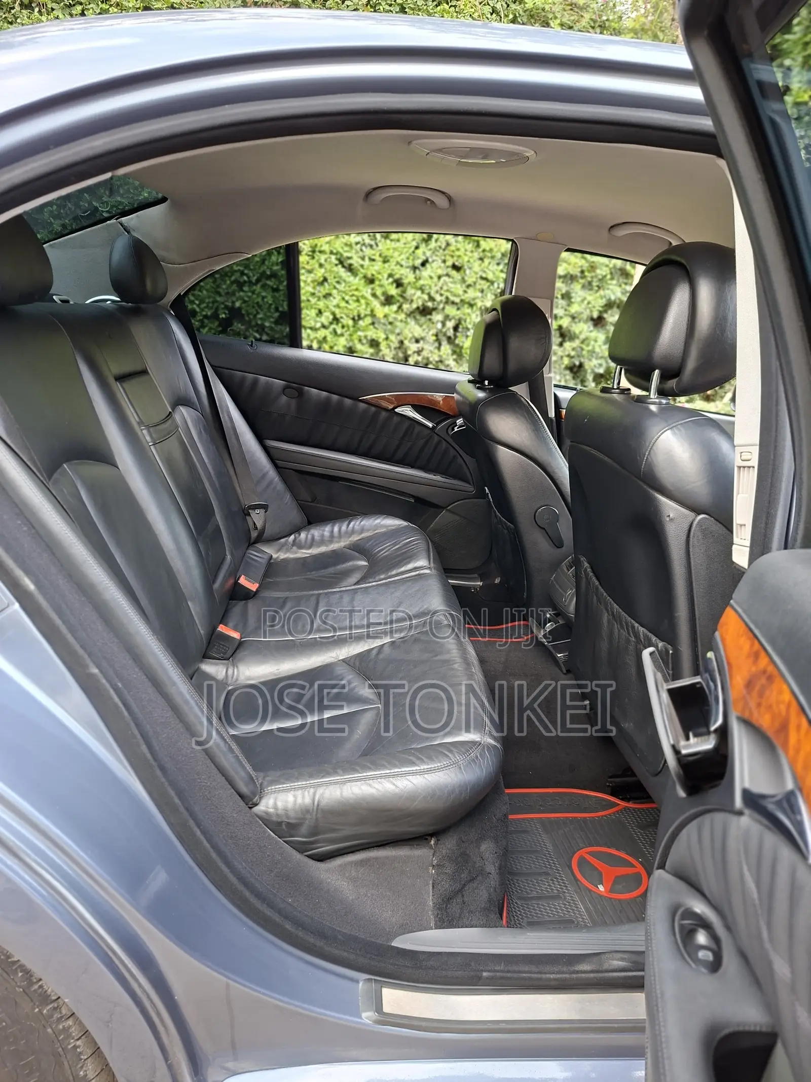 Mercedes-Benz E240 2002 Blue