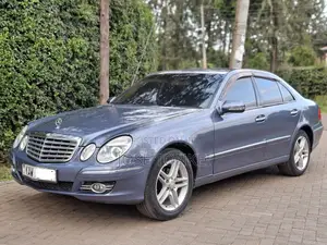 Mercedes-Benz E240 2002 Blue