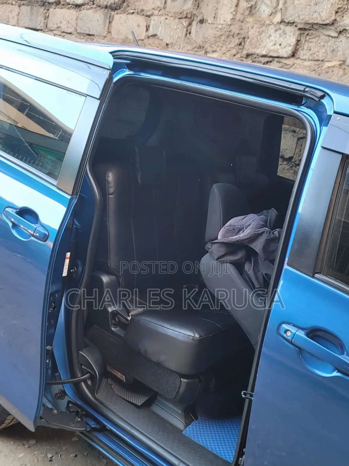 Toyota Sienta 2015 Blue