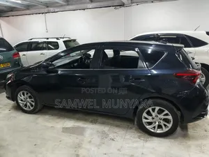 Toyota Auris 2017 Black