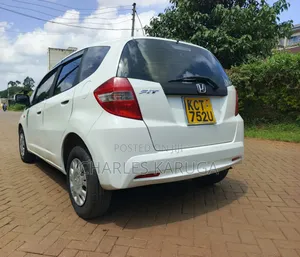 Honda Fit 2010 White