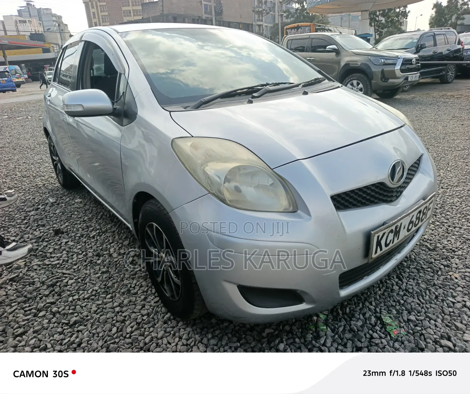 Toyota Vitz 2010 Silver