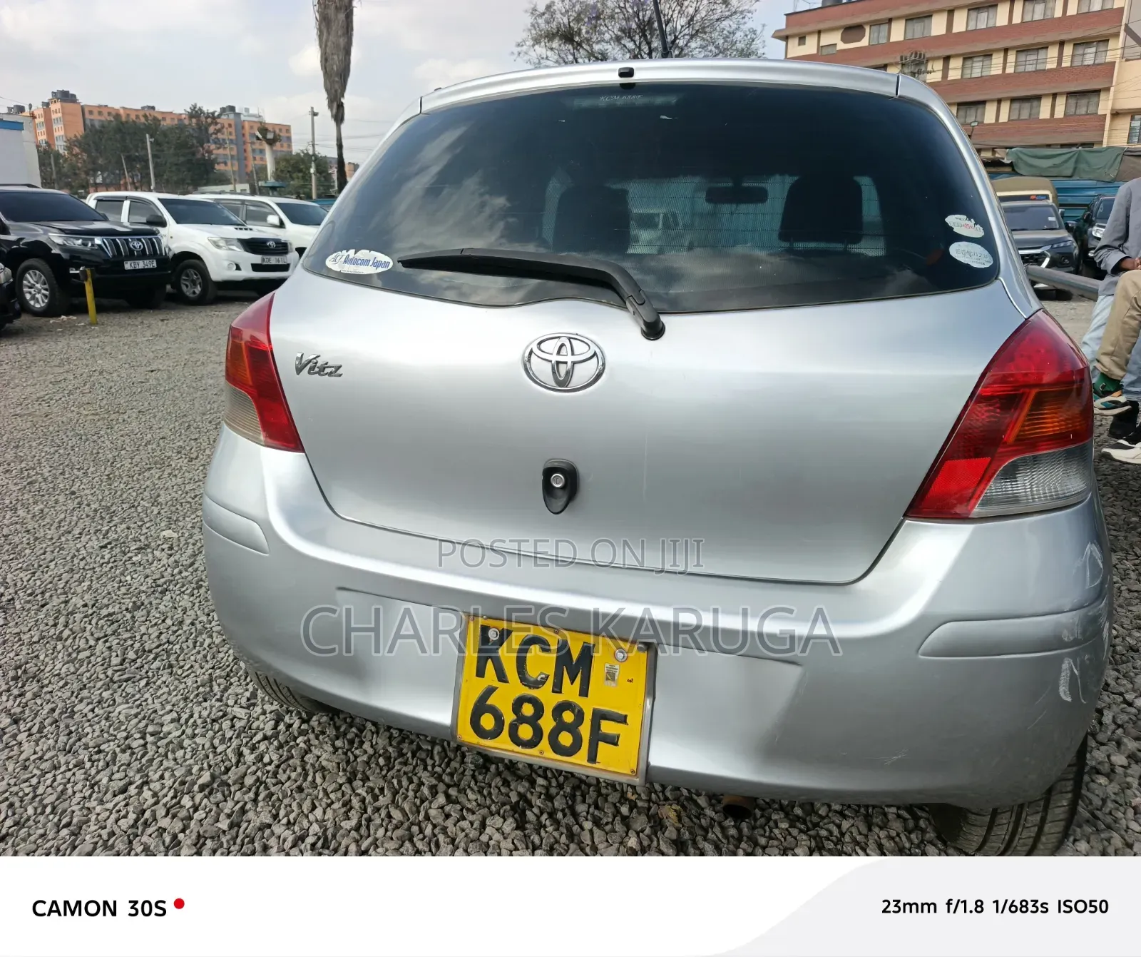 Toyota Vitz 2010 Silver