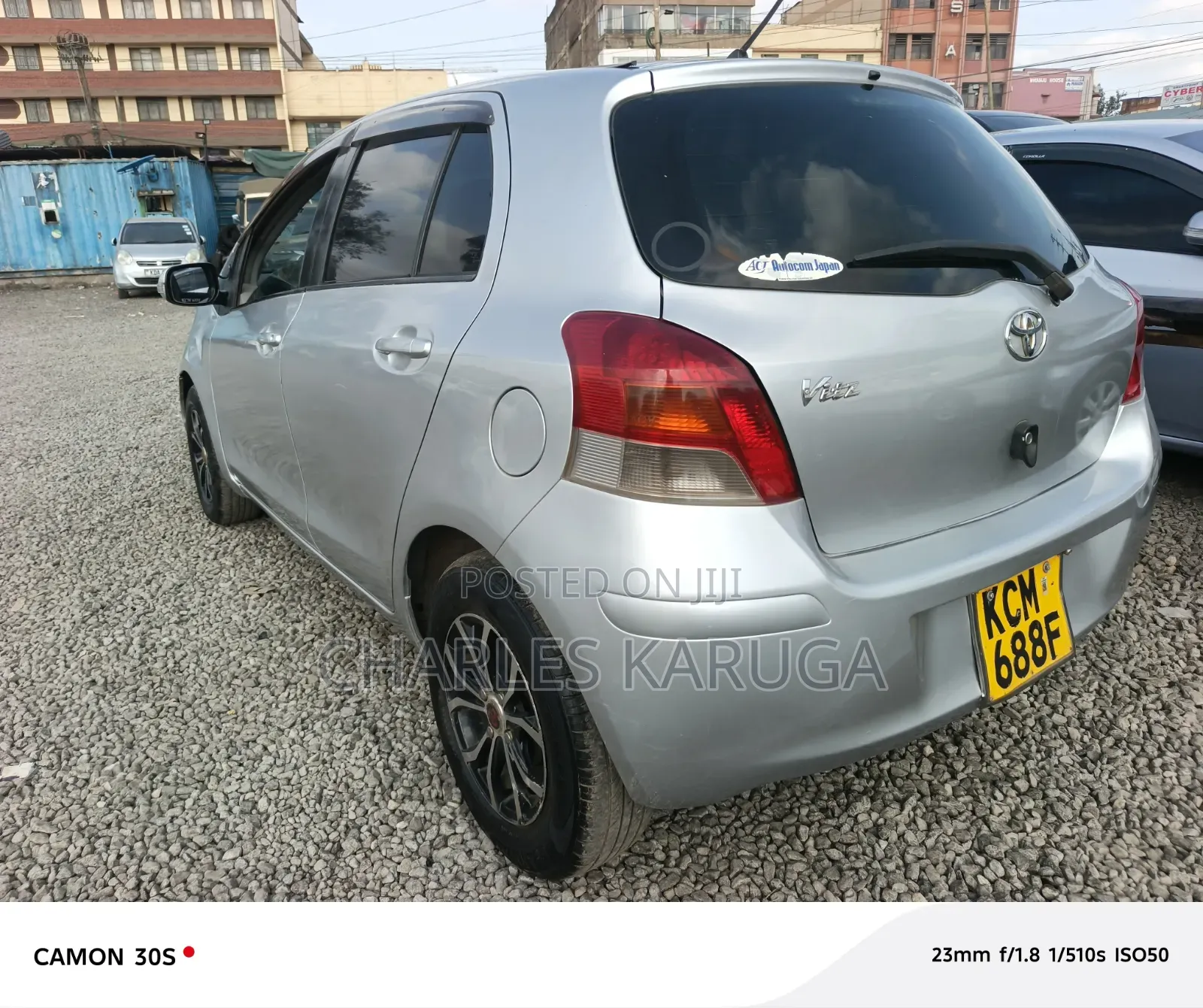 Toyota Vitz 2010 Silver