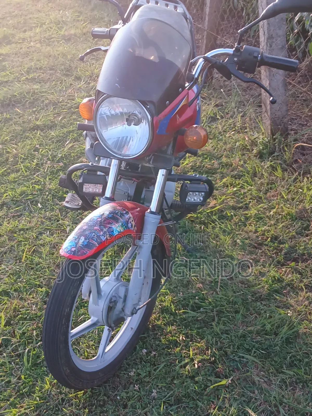 Bajaj Boxer 125 2020 Red