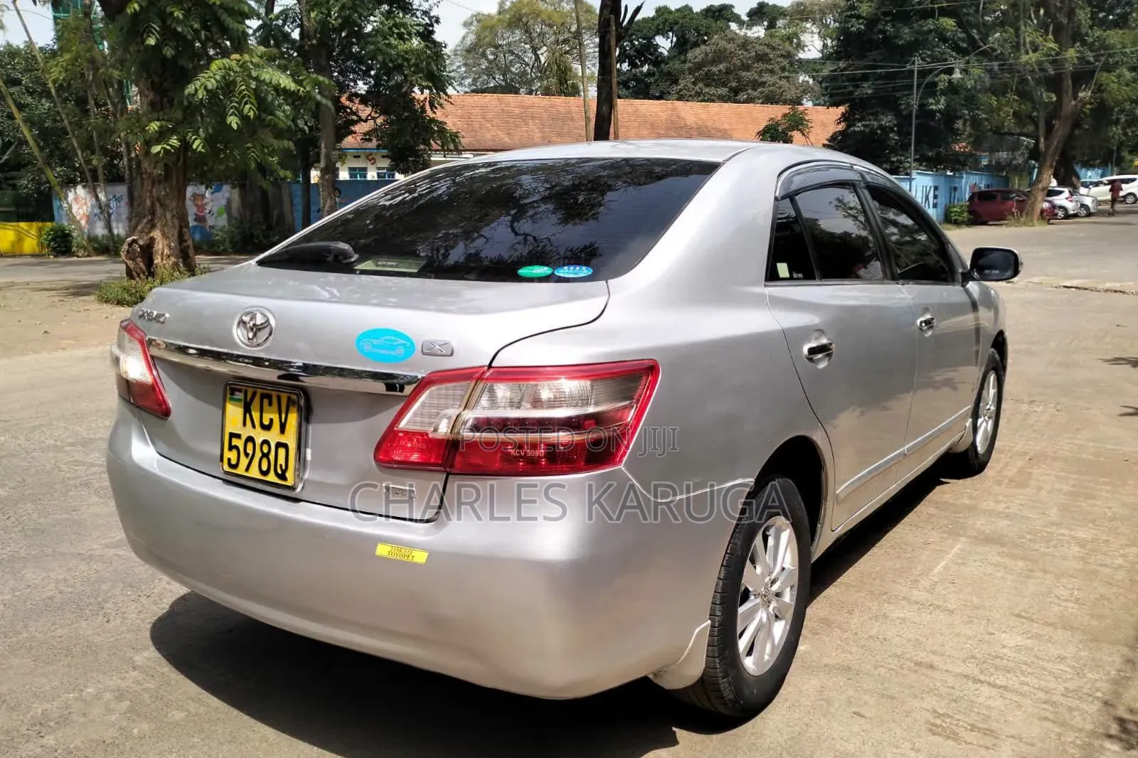 Toyota Premio 2012 Silver