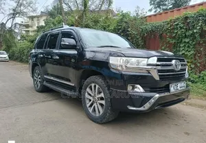 Toyota Land Cruiser 2016 Black