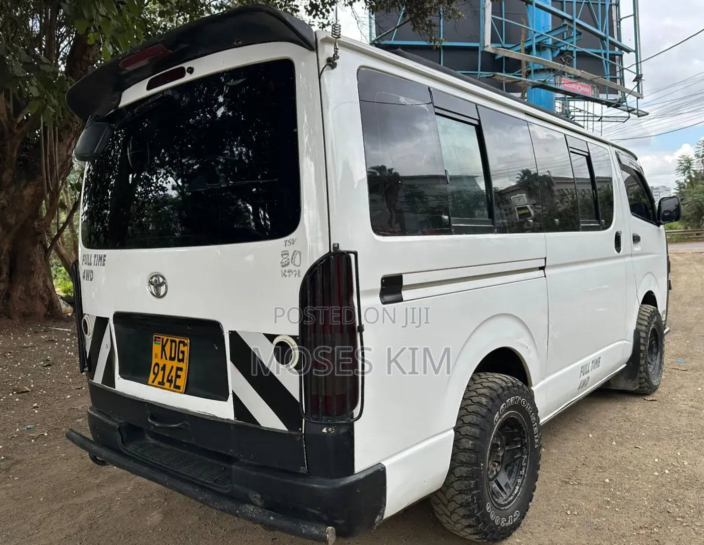 Toyota HiAce 2016 White