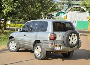 Toyota RAV4 2001 Silver