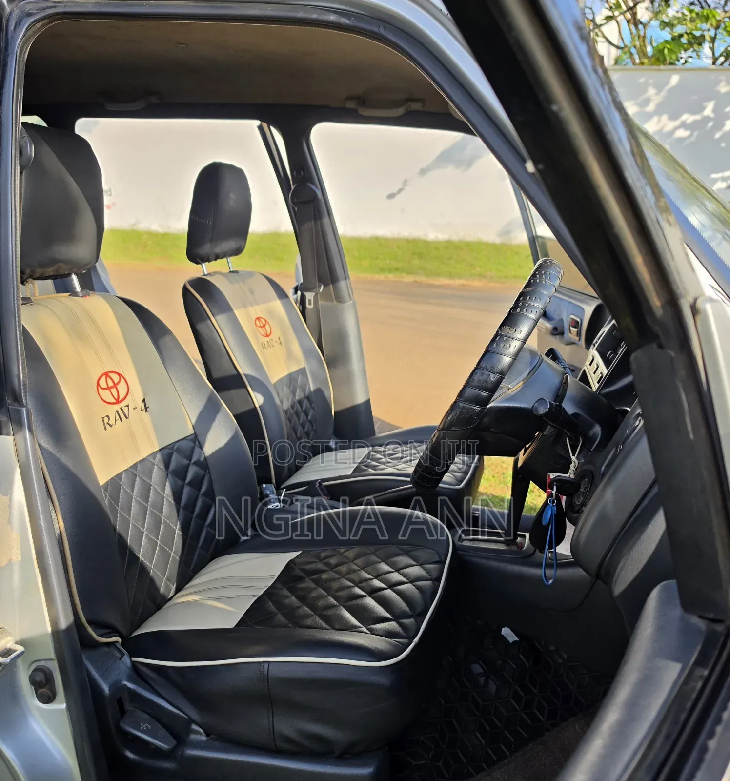 Toyota RAV4 2001 Silver