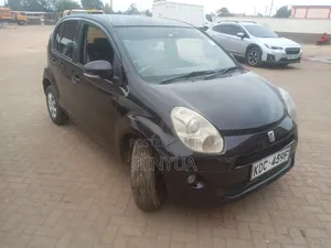 Toyota Passo 2014 Black