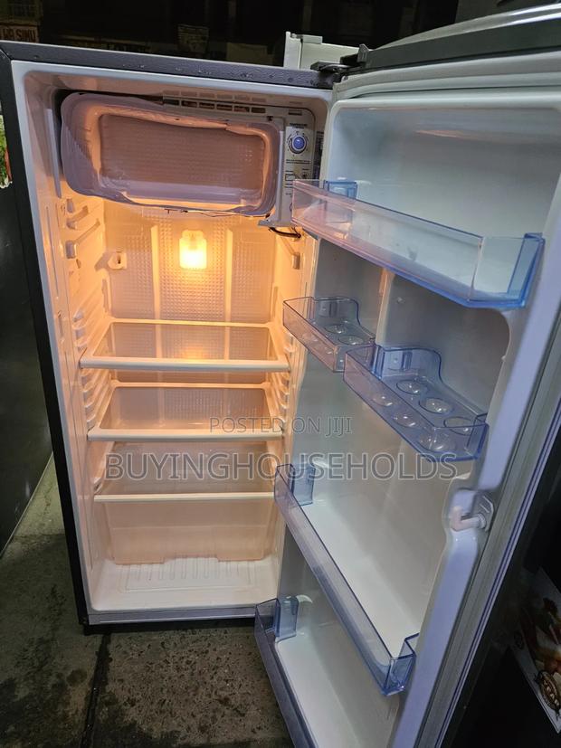Samsung 194l Fridge - thumbnail 5