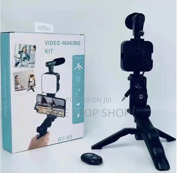 Professional Video Vlogging Production Kit With Led Light - thumbnail 2