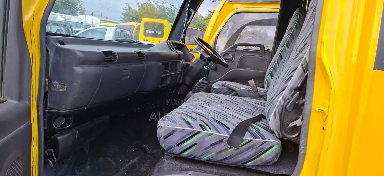 Isuzu NQR 2019 Yellow